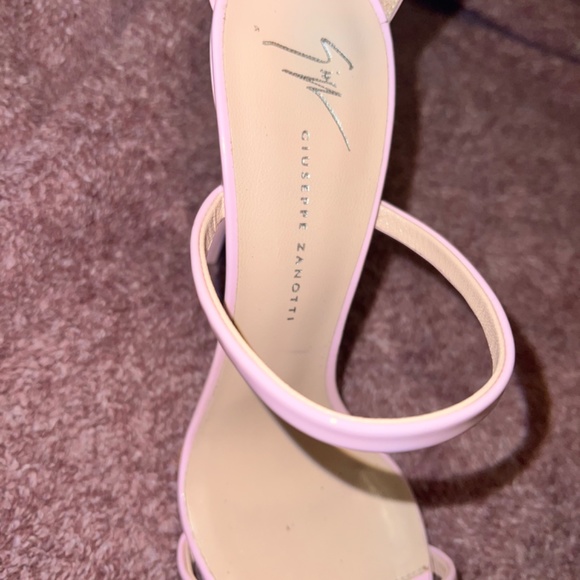 Giuseppe Zanotti Harmony - Picture 5 of 8